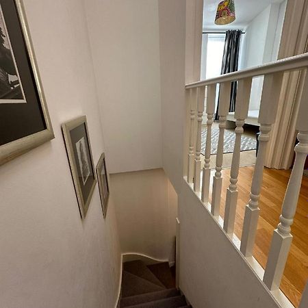 Two Br Flat 5 Mins Walk From London Eye G96 Apartment Exterior photo